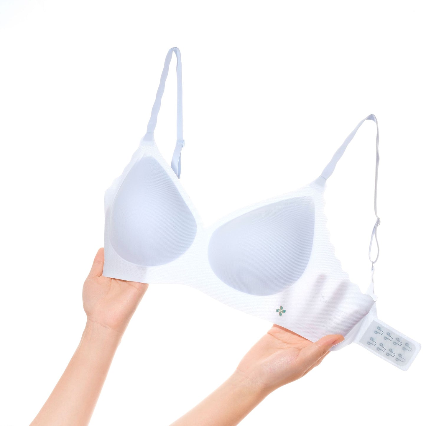ubras V-Neck Cooling Basic Smart Size Bra